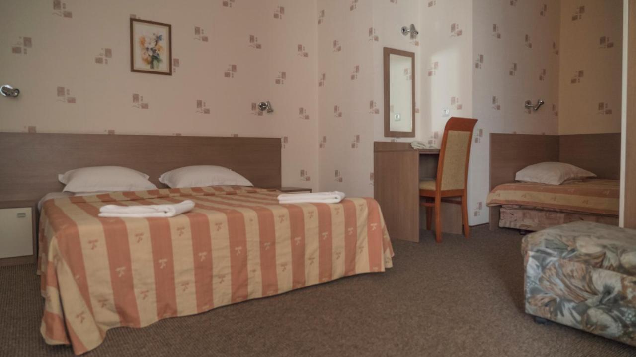 Park Hotel Persey Varna Exterior foto